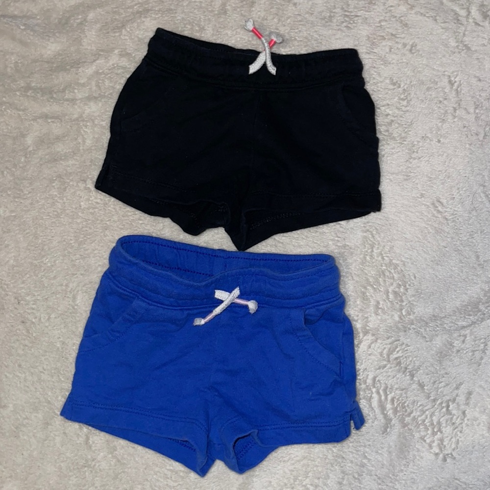 Set of shorts